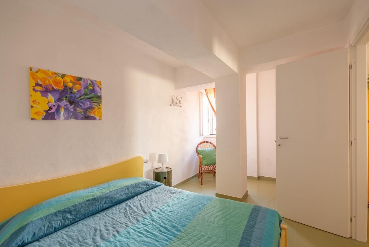 B&B Tor Di Lupo Mattinata Bagian luar foto
