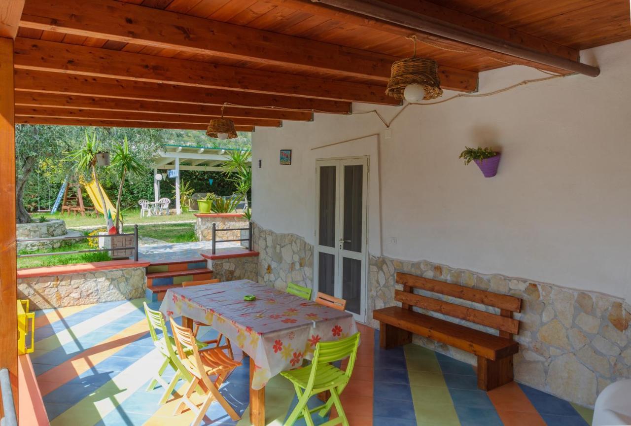 B&B Tor Di Lupo Mattinata Bagian luar foto