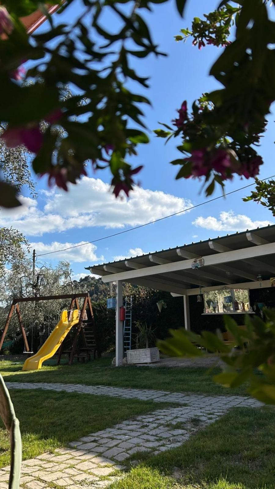 B&B Tor Di Lupo Mattinata Bagian luar foto